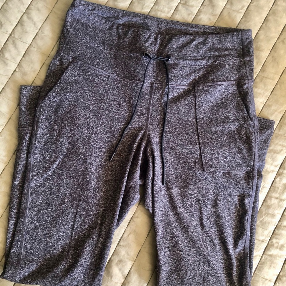 Old Navy Gray High-Rise Cozecore Joggers, L